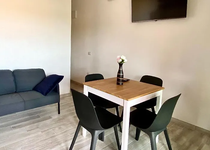 Con Giardino Vista Mare *